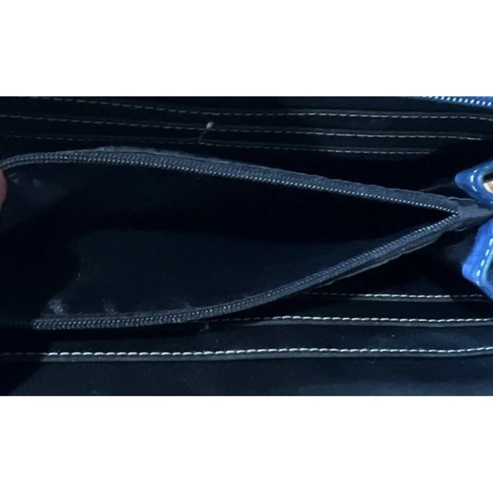 Tignanello Blue Pebbled Genuine Leather Zip Around Wallet Organizer Pocketbook